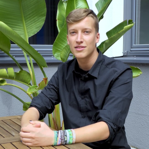 Statement_E Porträt eines Mitarbeitenden